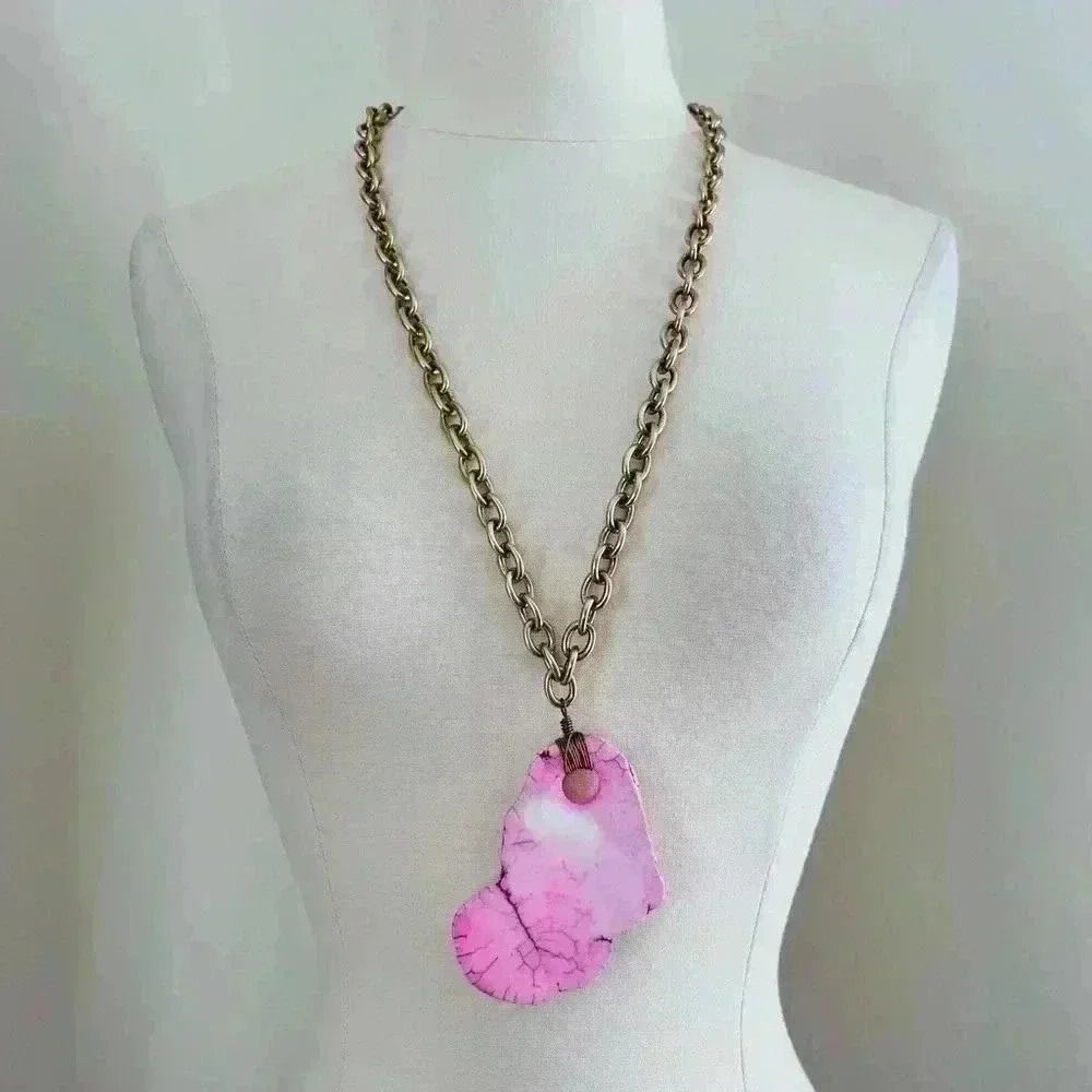 Gemstone Pendant Necklace in a Gold Chain